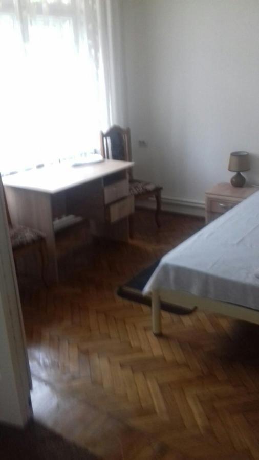 Gelena Гостьовий Двір Oezjhorod Buitenkant foto